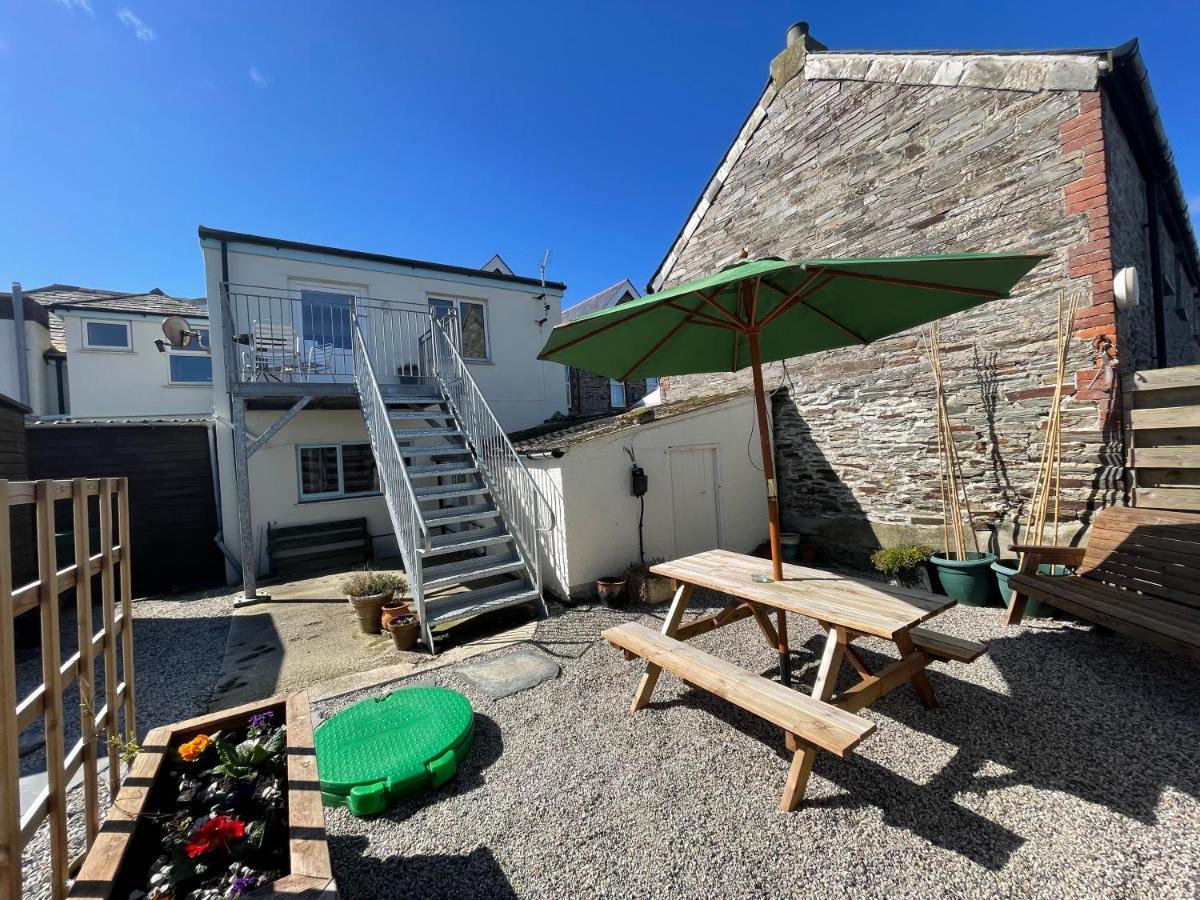 Mayfair, Tintagel 3 Bed Sleeps 6 Appartement Buitenkant foto