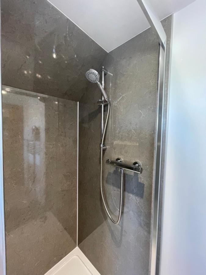 Mayfair, Tintagel 3 Bed Sleeps 6 Appartement Buitenkant foto