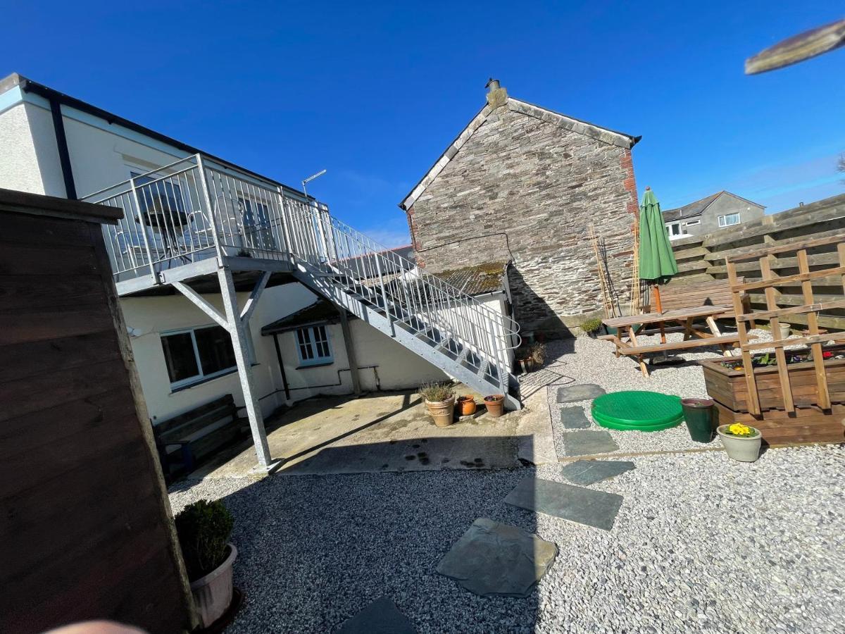 Mayfair, Tintagel 3 Bed Sleeps 6 Appartement Buitenkant foto