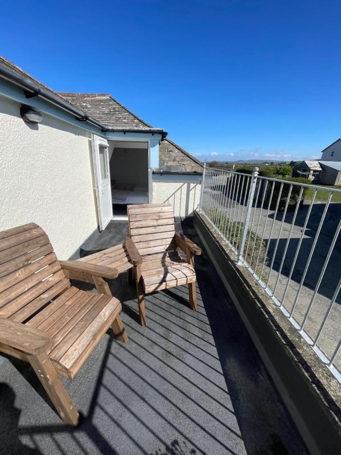 Mayfair, Tintagel 3 Bed Sleeps 6 Appartement Buitenkant foto