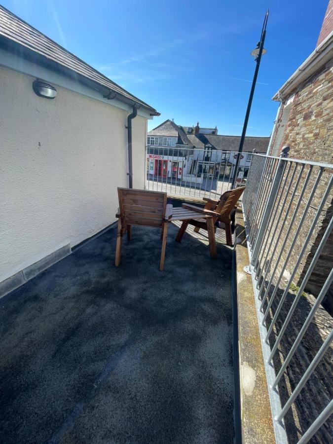 Mayfair, Tintagel 3 Bed Sleeps 6 Appartement Buitenkant foto
